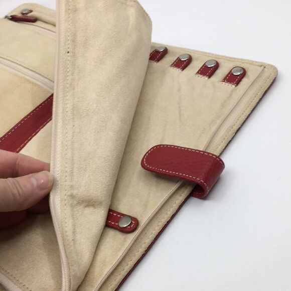 Vanbrock Red Faux Leather Travel Jewelry Case - Picture 13 of 16